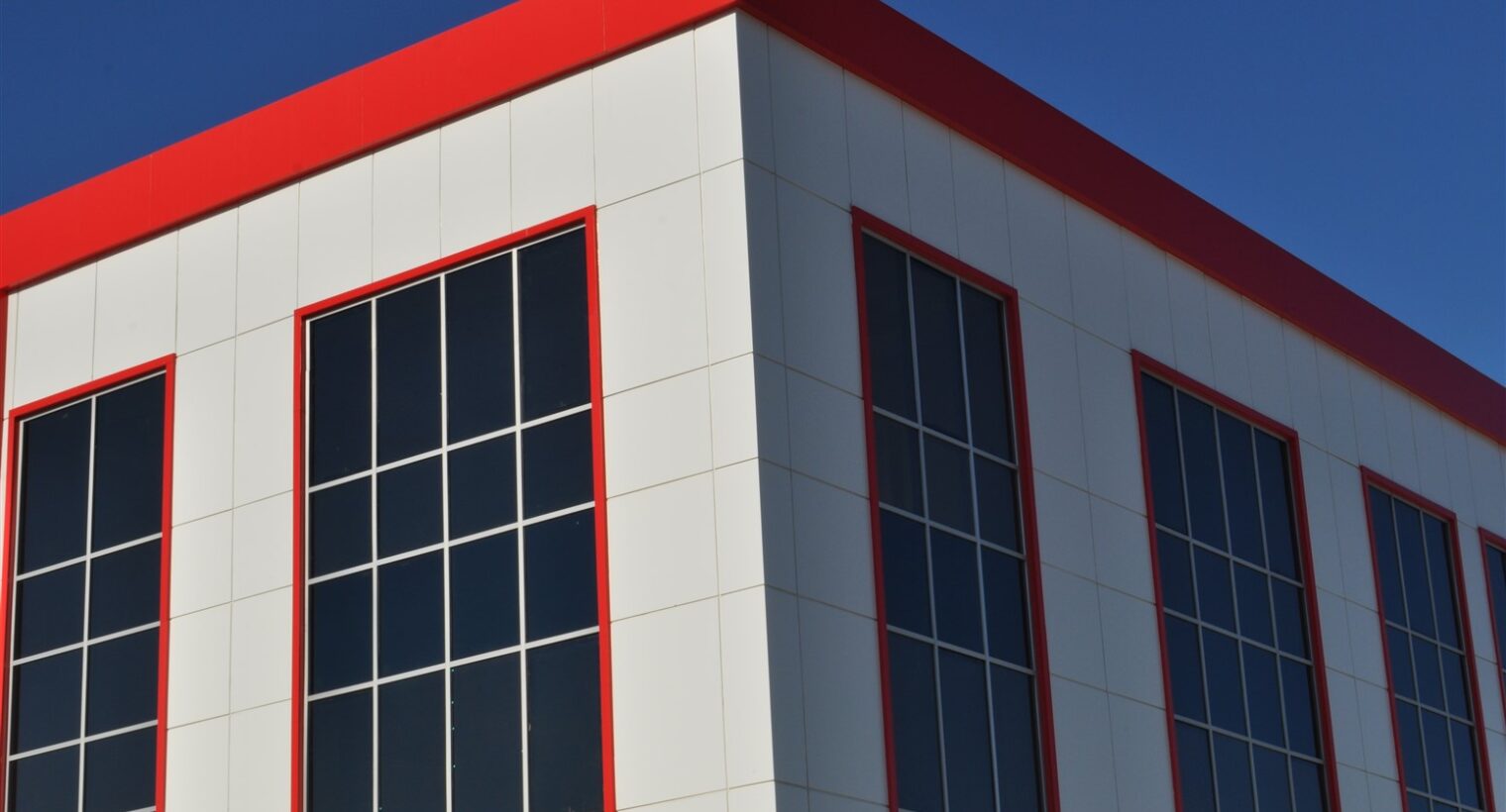 Kompozit Cephe - Kapaklı Cephe Kompozit Cephe - Kapaklı Cephe