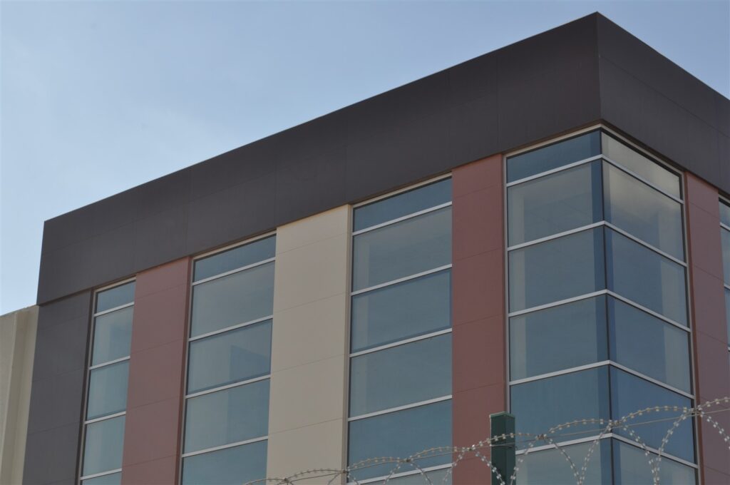 Sinterflex - Kapaklı Cephe
